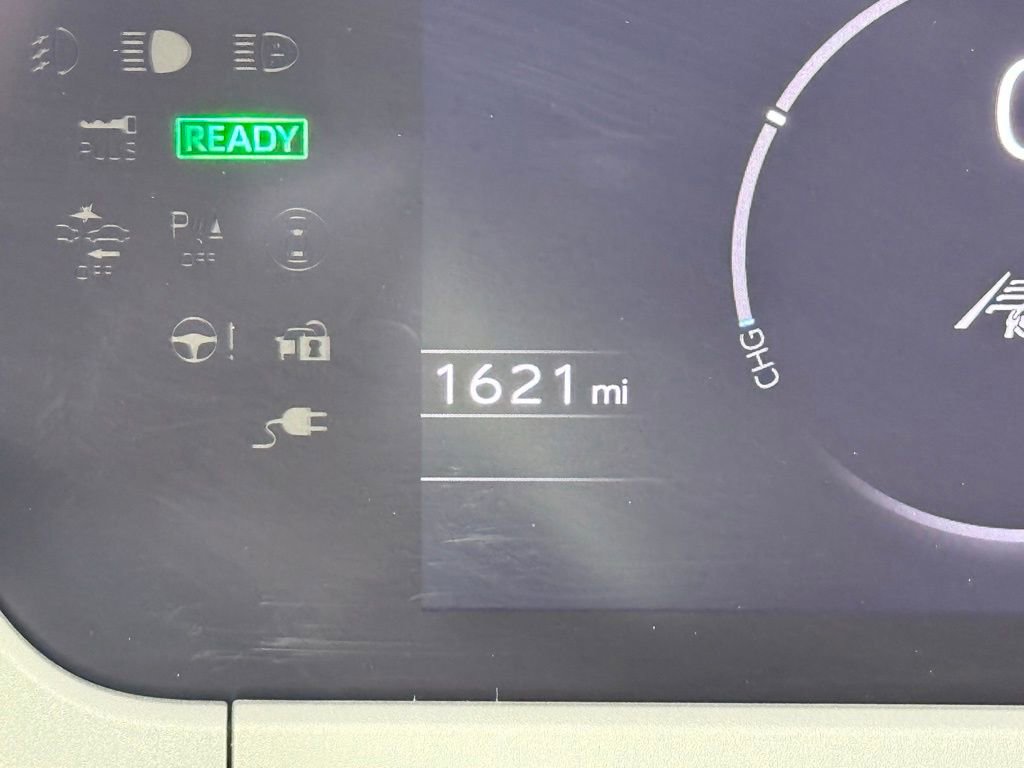 Used 2025 Subaru Solterra Premium w/ Premium Convenience Package image 40