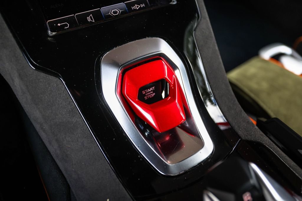Used 2024 Lamborghini Huracan Sterrato AWD/4WD image 44
