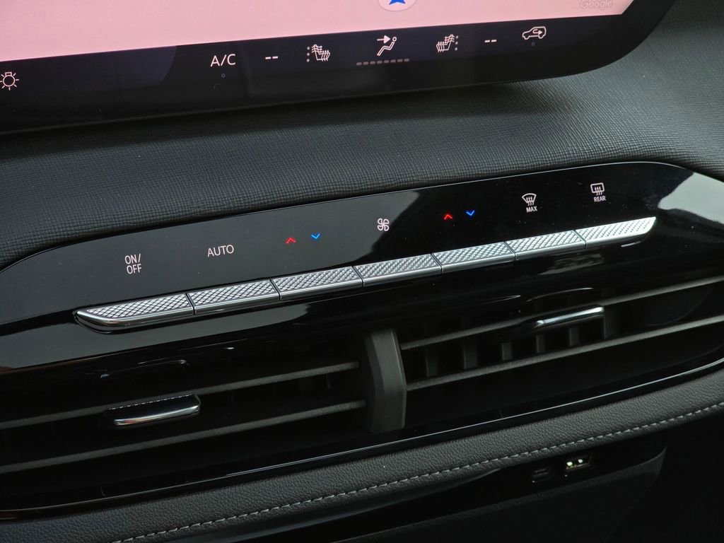 Used 2026 Buick Enclave Sport Touring w/ Power Package image 29