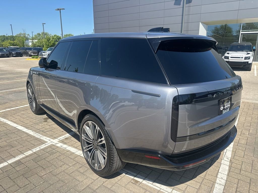 Used 2024 Land Rover Range Rover SE AWD/4WD video 3