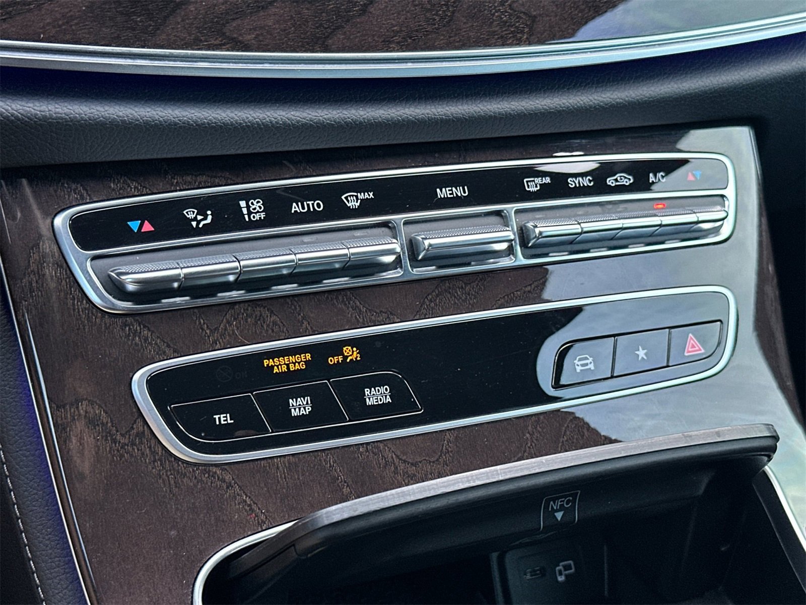 Certified 2023 Mercedes-Benz E 350 4MATIC Sedan image 24