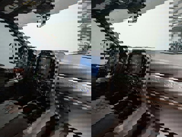 Used 2022 Ford F250 King Ranch w/ FX4 Off-Road Package image 22