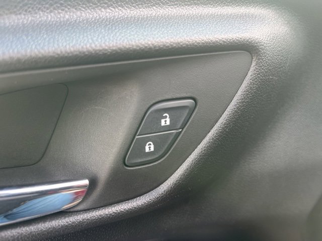 Used 2024 Chevrolet Trax LT w/ Driver Confidence Package image 12