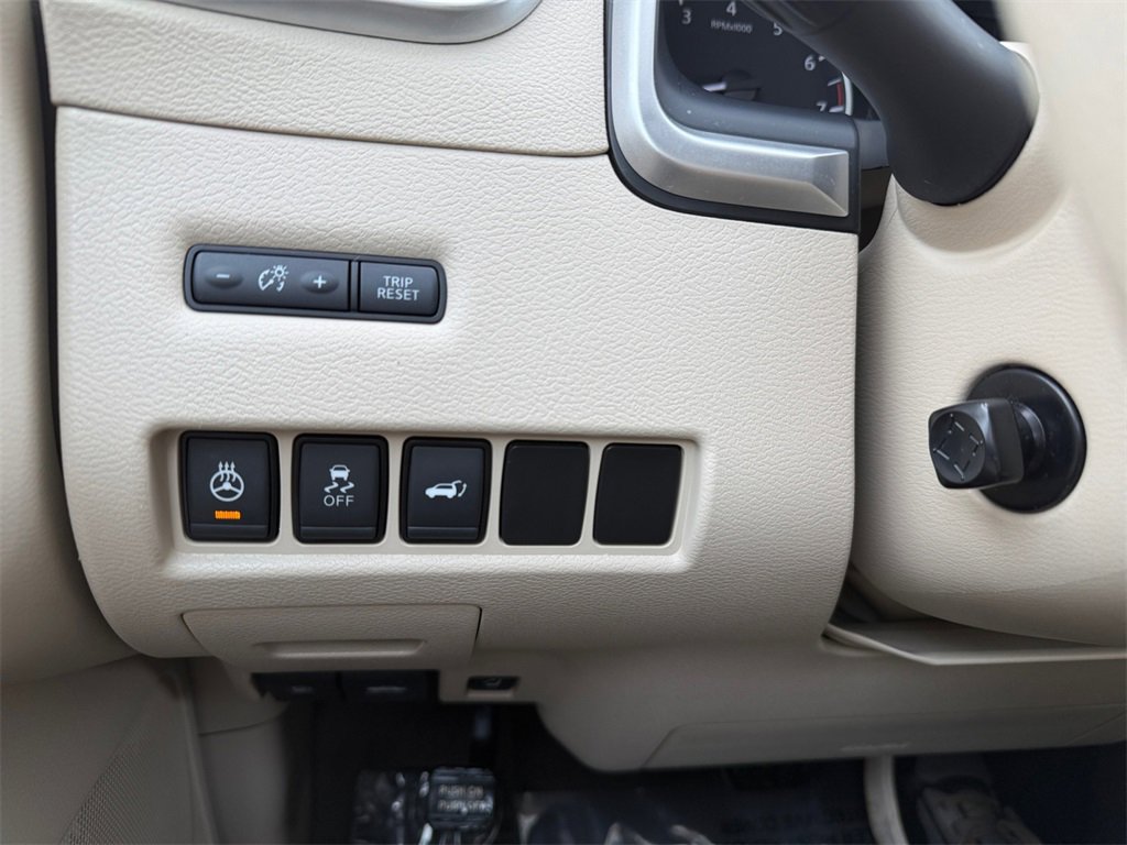 Used 2017 Nissan Murano Platinum w/ Platinum Technology Package image 29