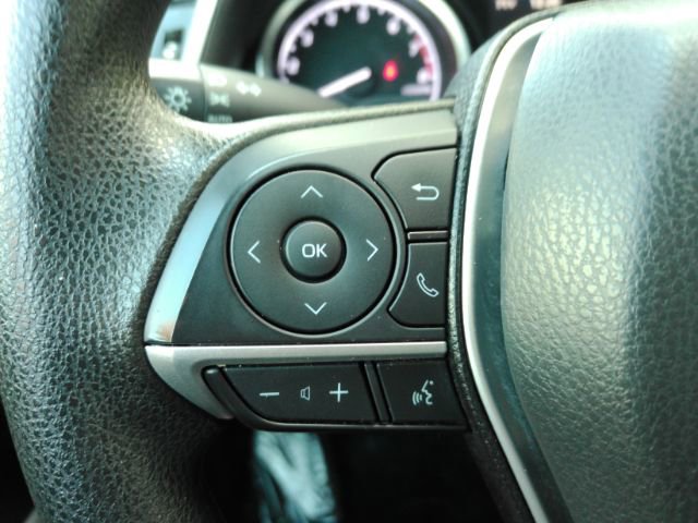 Used 2022 Toyota Camry LE image 31