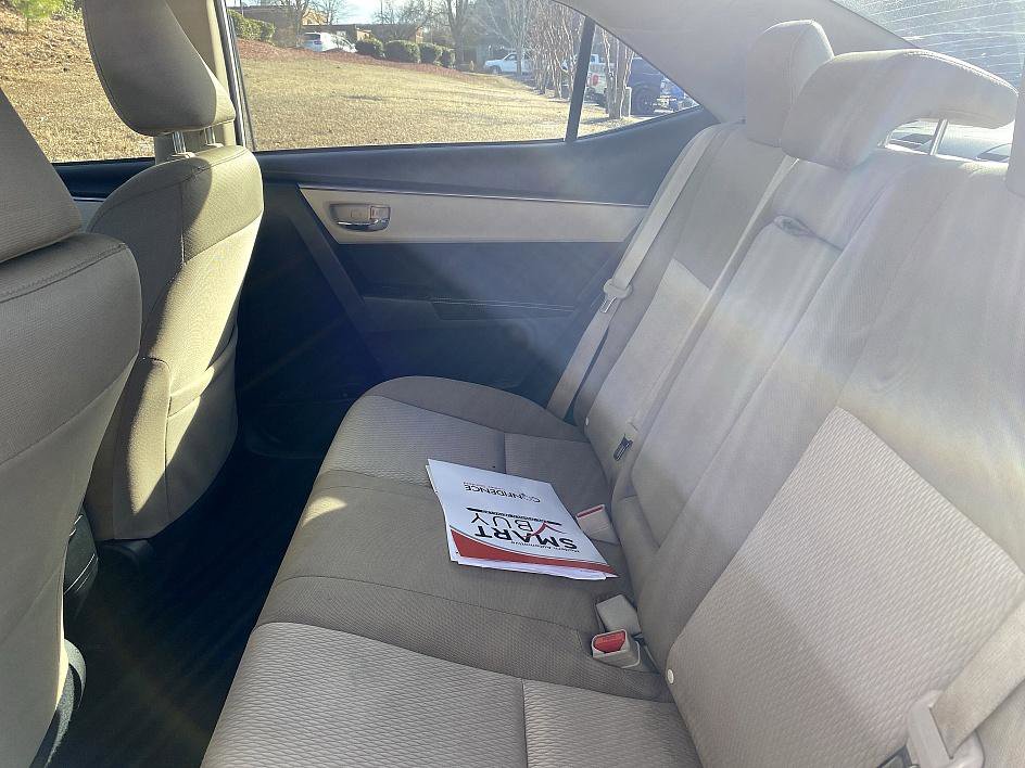 Used 2015 Toyota Corolla S image 12