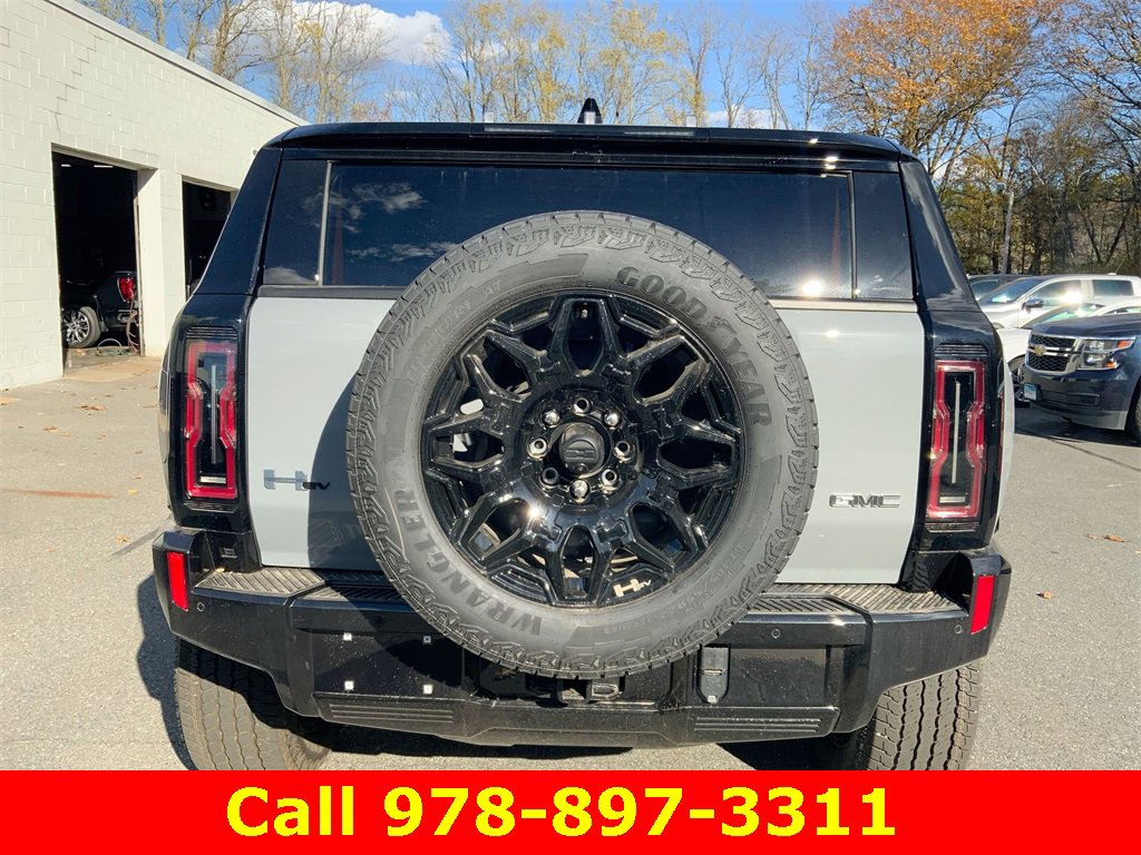 New 2025 GMC Hummer EV 2X image 43