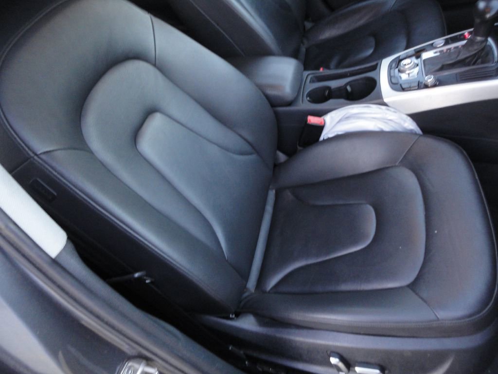 Used 2016 Audi A4 Premium Plus w/ Technology Package image 9