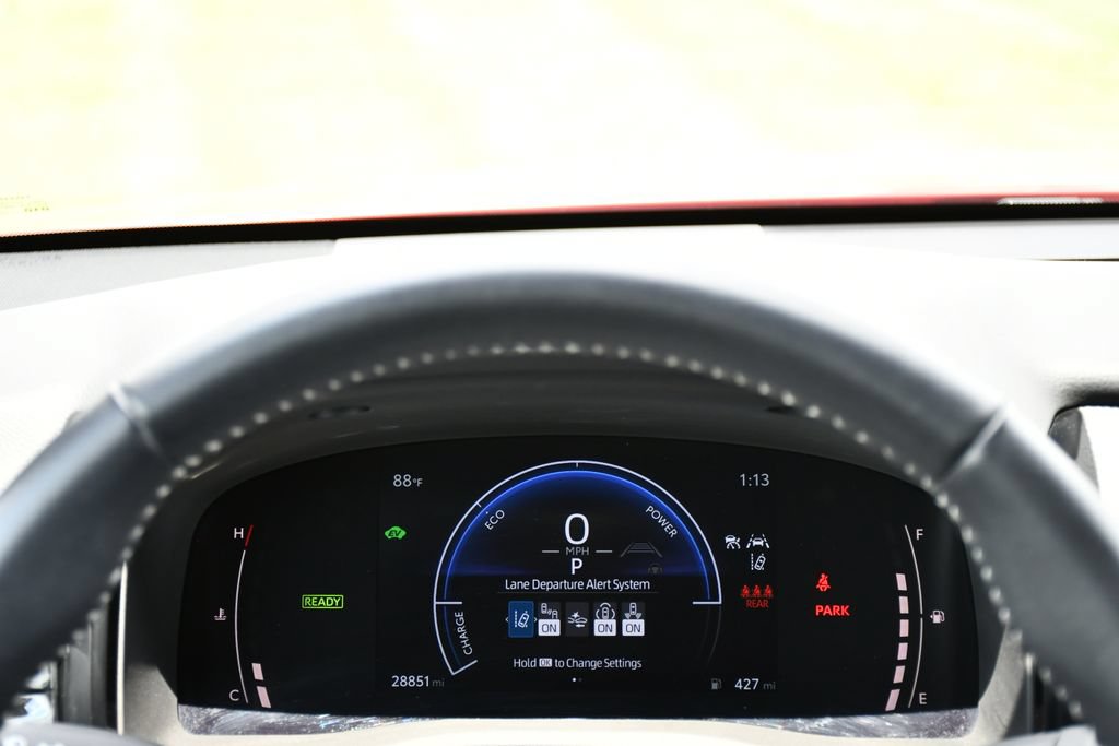 Used 2025 Toyota Camry SE FWD image 27