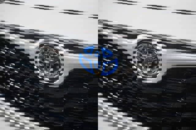 Certified 2021 Toyota Highlander XLE image 9