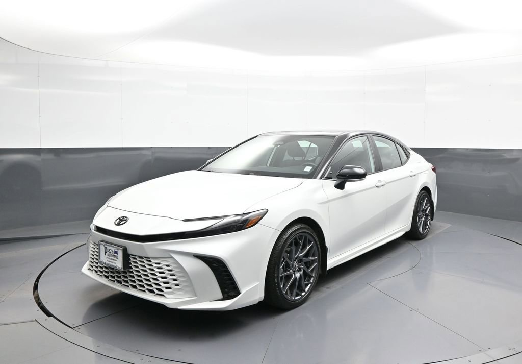 Certified 2025 Toyota Camry XSE AWD/4WD image 1