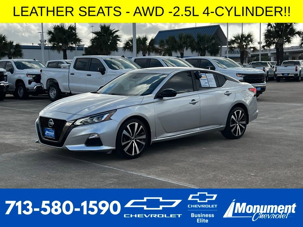 Used 2022 Nissan Altima 2.5 SR image 1