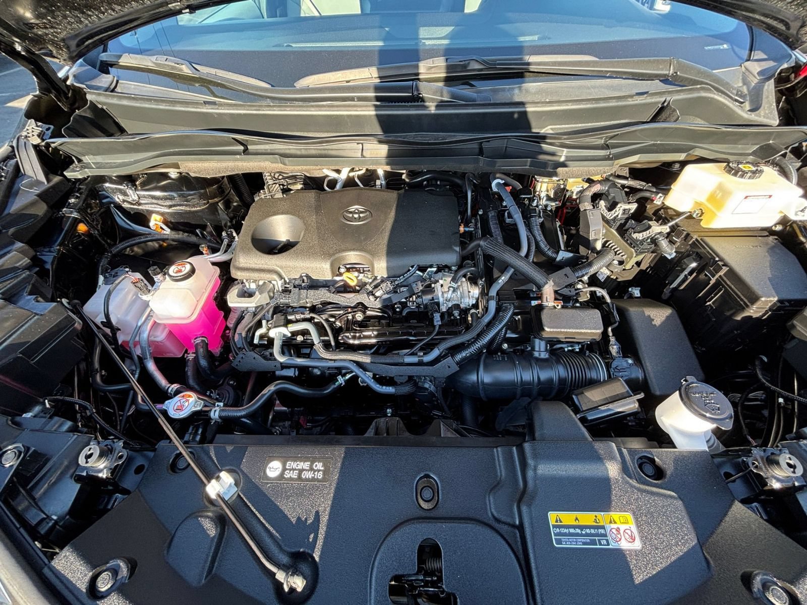 Used 2025 Toyota Sienna XLE FWD image 35
