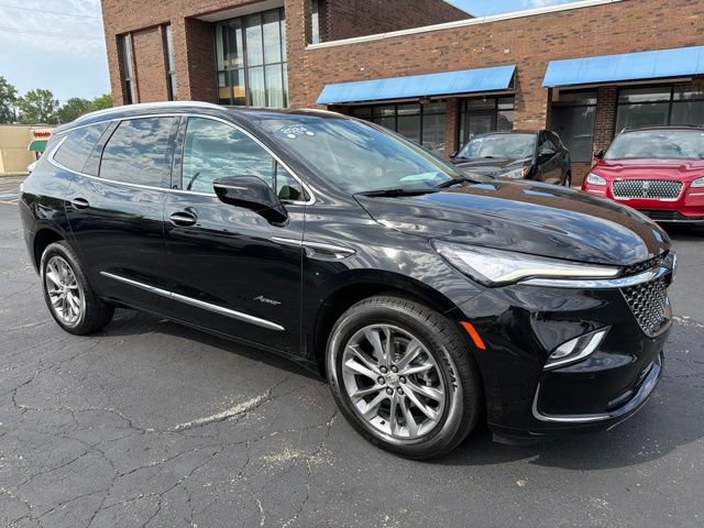 Certified 2024 Buick Enclave Avenir w/ LPO, Floor Liner Package AWD/4WD image 1