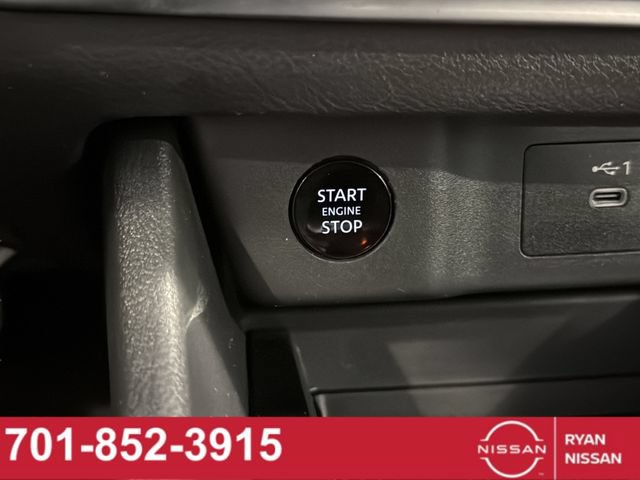 Certified 2024 Nissan Rogue S AWD/4WD image 32