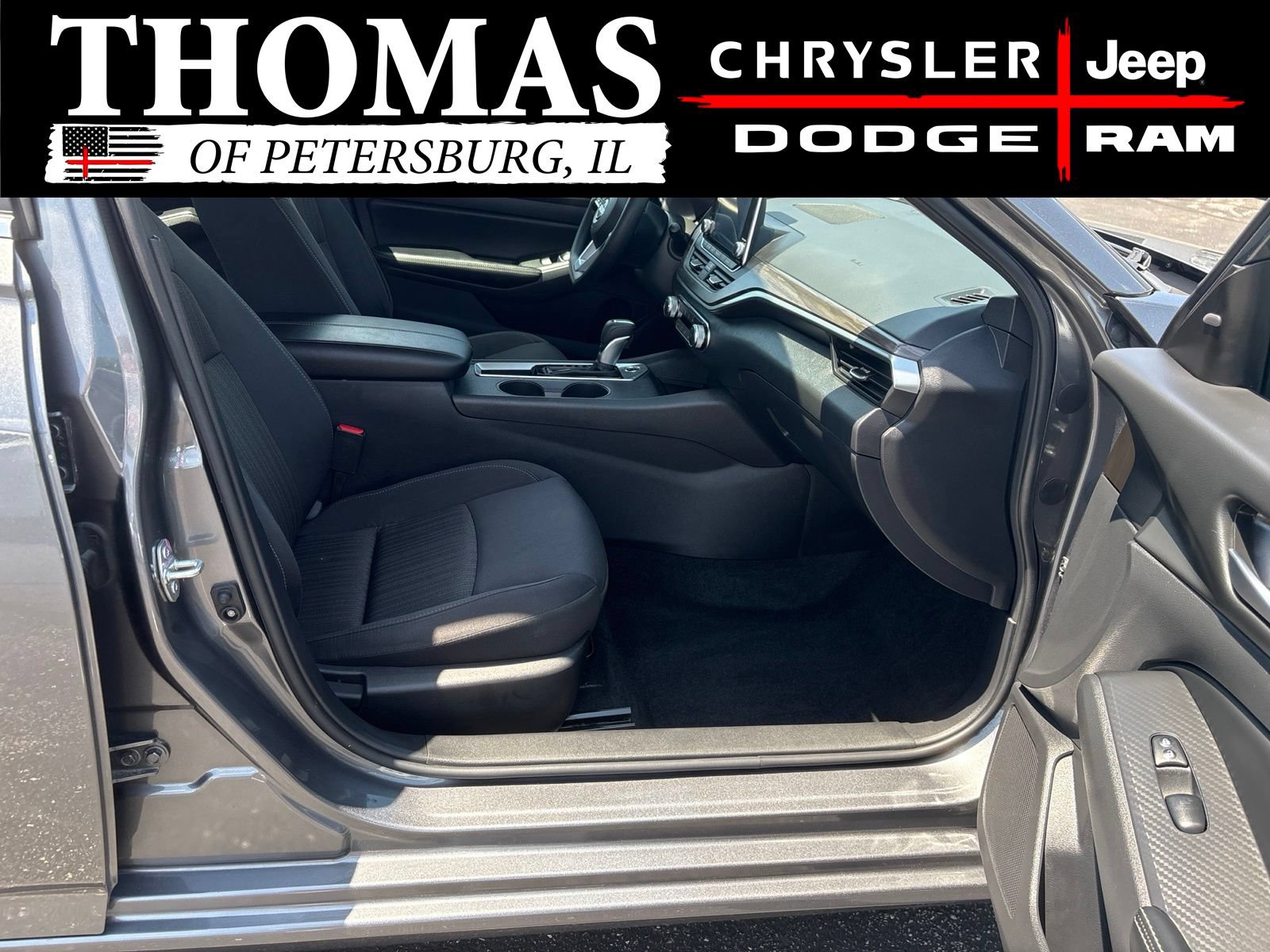 Used 2025 Nissan Altima 2.5 SV FWD image 22