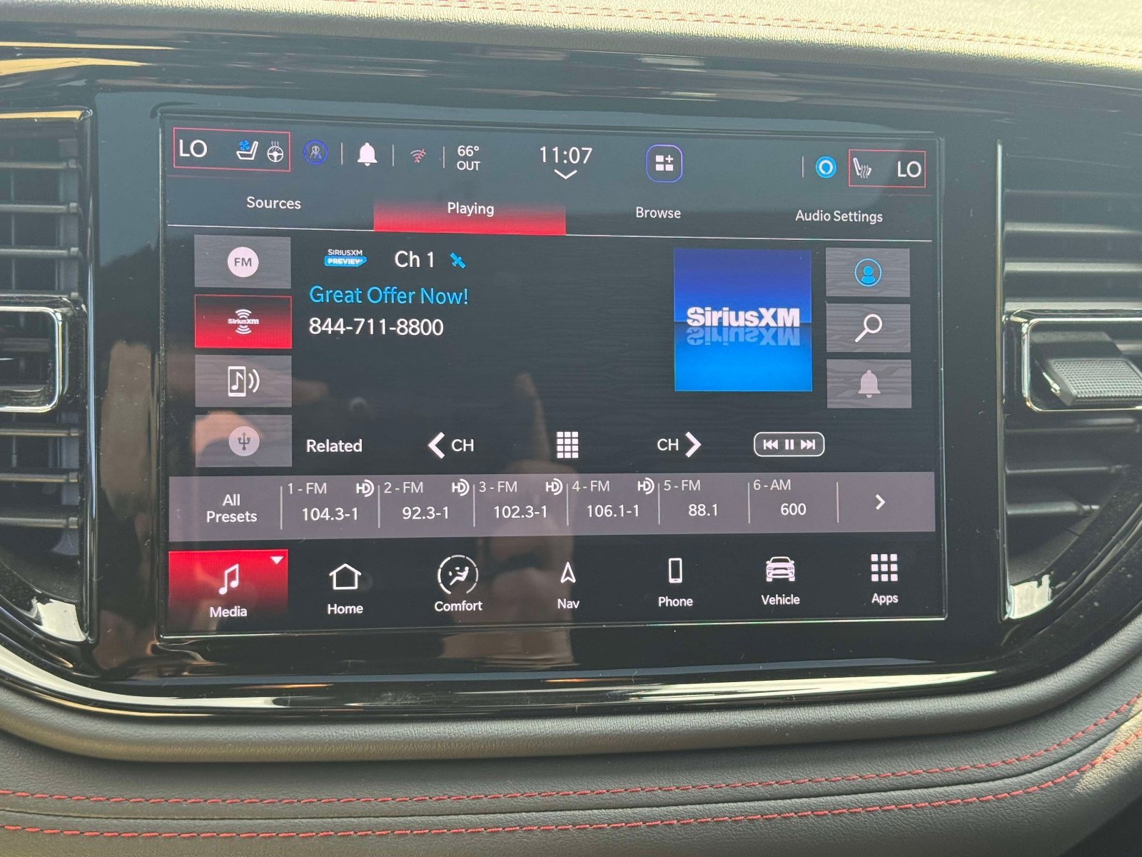 Used 2025 Dodge Durango GT AWD/4WD image 25