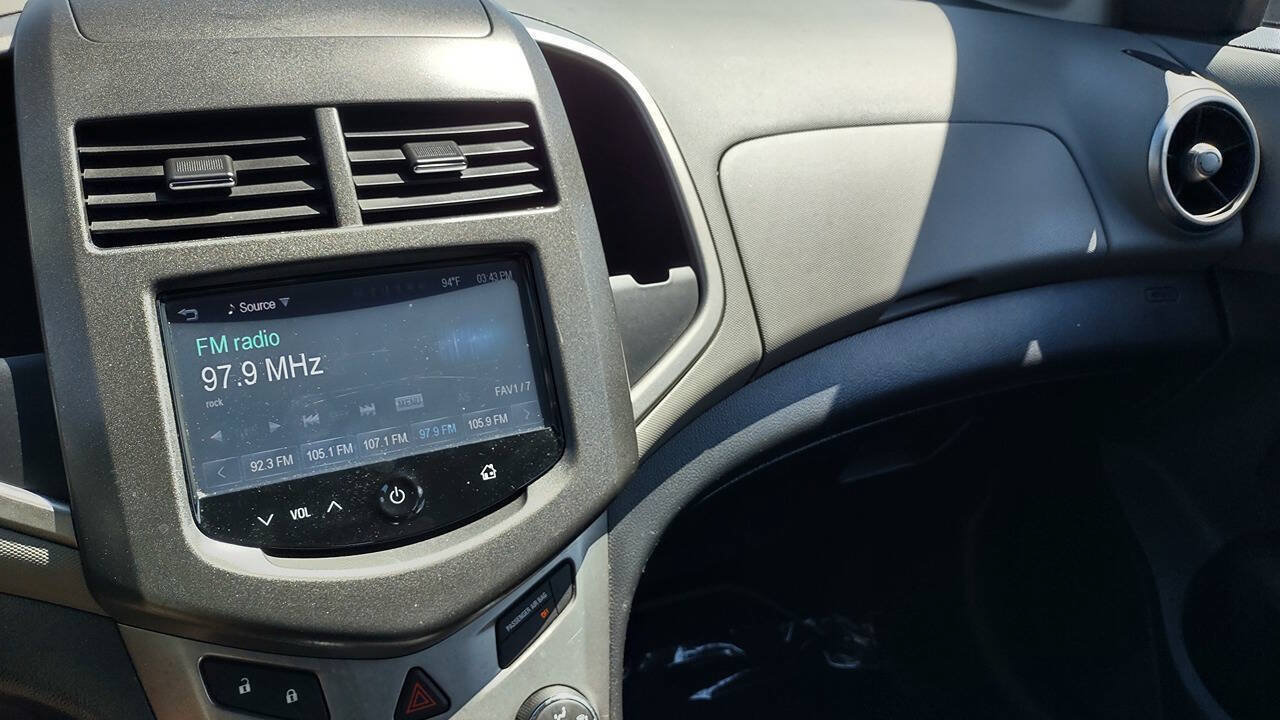 Used 2016 Chevrolet Sonic LT FWD image 14