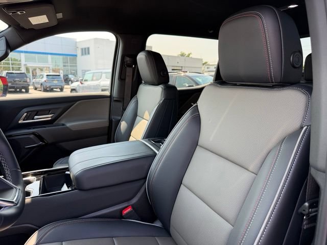Certified 2026 Chevrolet Silverado EV Trail Boss w/ Premium Package AWD/4WD image 27