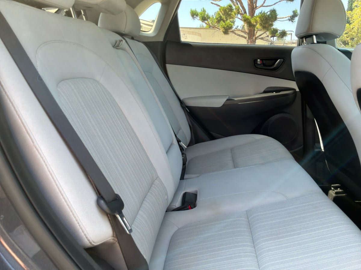 Used 2023 Hyundai Kona SEL AWD/4WD image 20