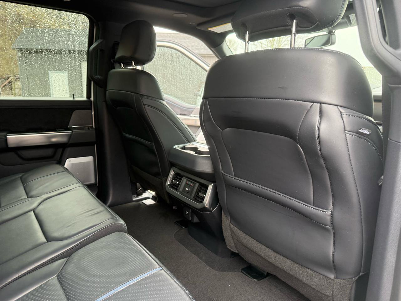 Used 2025 Ford F250 Platinum image 18