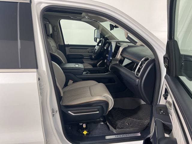 Certified 2025 RAM 1500 Tungsten w/ Towing Technology Group AWD/4WD image 29