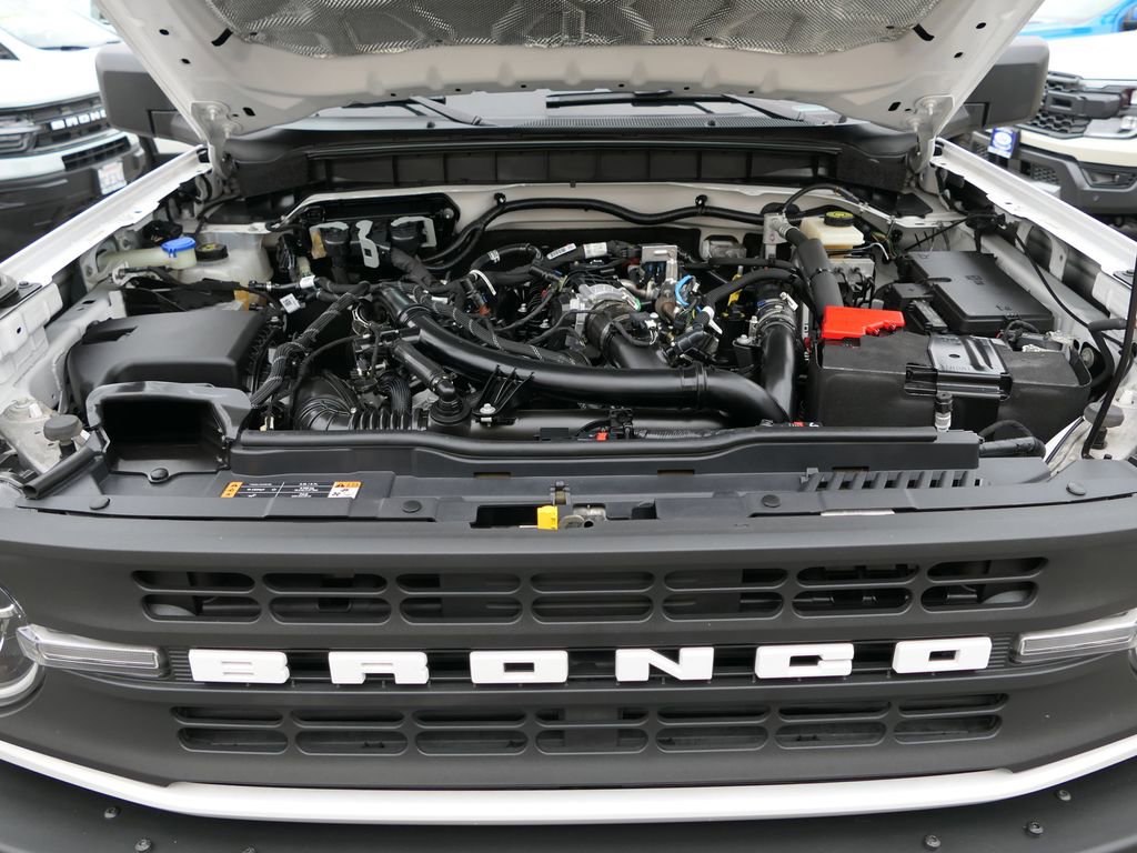 Used 2022 Ford Bronco Black Diamond AWD/4WD image 29