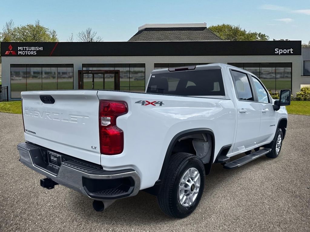 Used 2024 Chevrolet Silverado 2500 LT image 4