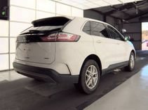 Used 2022 Ford Edge SEL AWD/4WD image 19