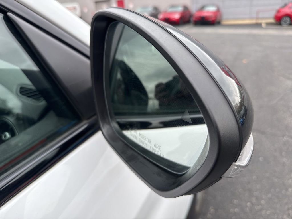 Used 2022 Alfa Romeo Stelvio Veloce image 17