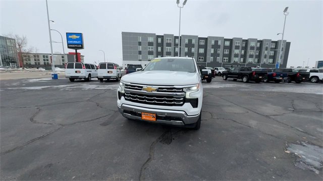 Used 2023 Chevrolet Silverado 1500 LTZ w/ LTZ Convenience Package II image 3