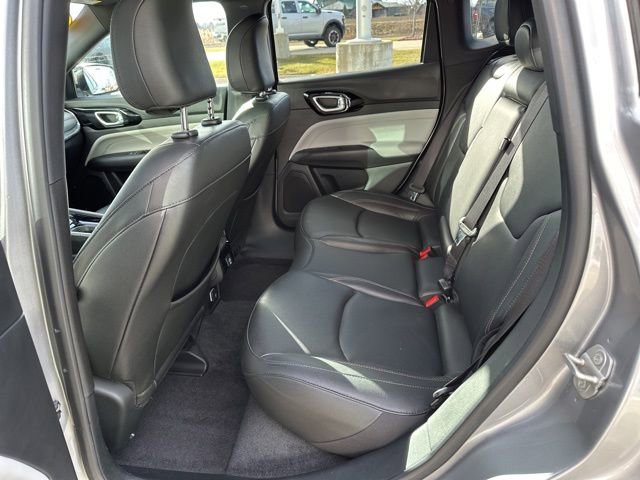 Used 2024 Jeep Compass Limited image 22