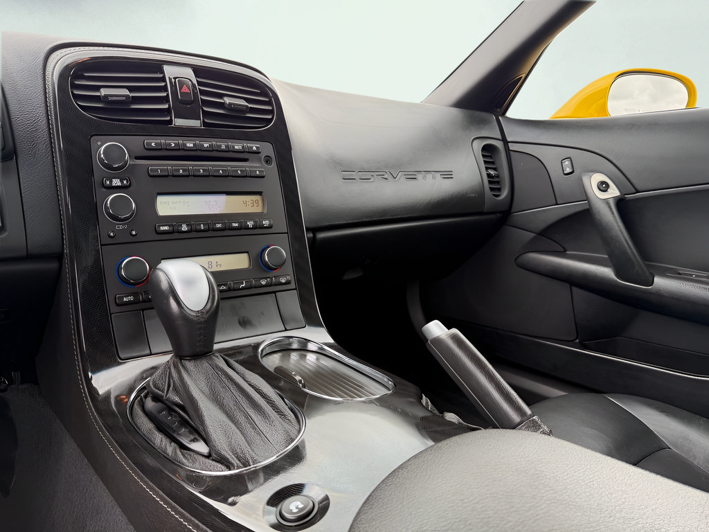 Used 2010 Chevrolet Corvette Grand Sport RWD image 38