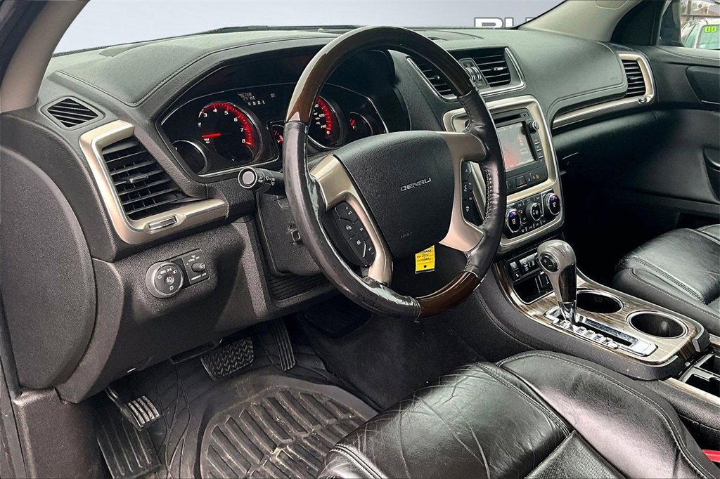 Used 2015 GMC Acadia Denali image 4