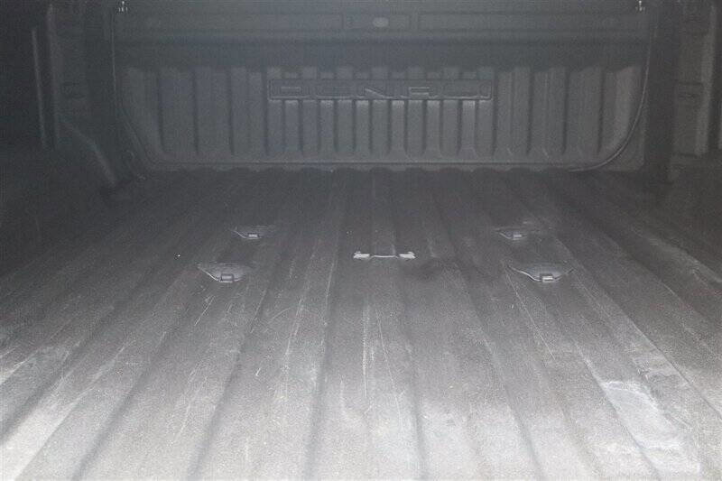 Used 2024 GMC Sierra 3500 Denali Ultimate image 38