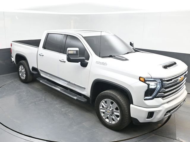 Used 2025 Chevrolet Silverado 2500 High Country w/ Technology Package AWD/4WD image 34