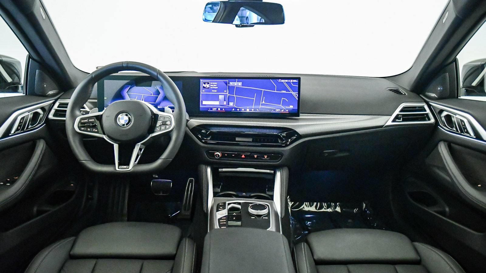 Used 2026 BMW 430i Coupe w/ M Sport Package RWD image 16