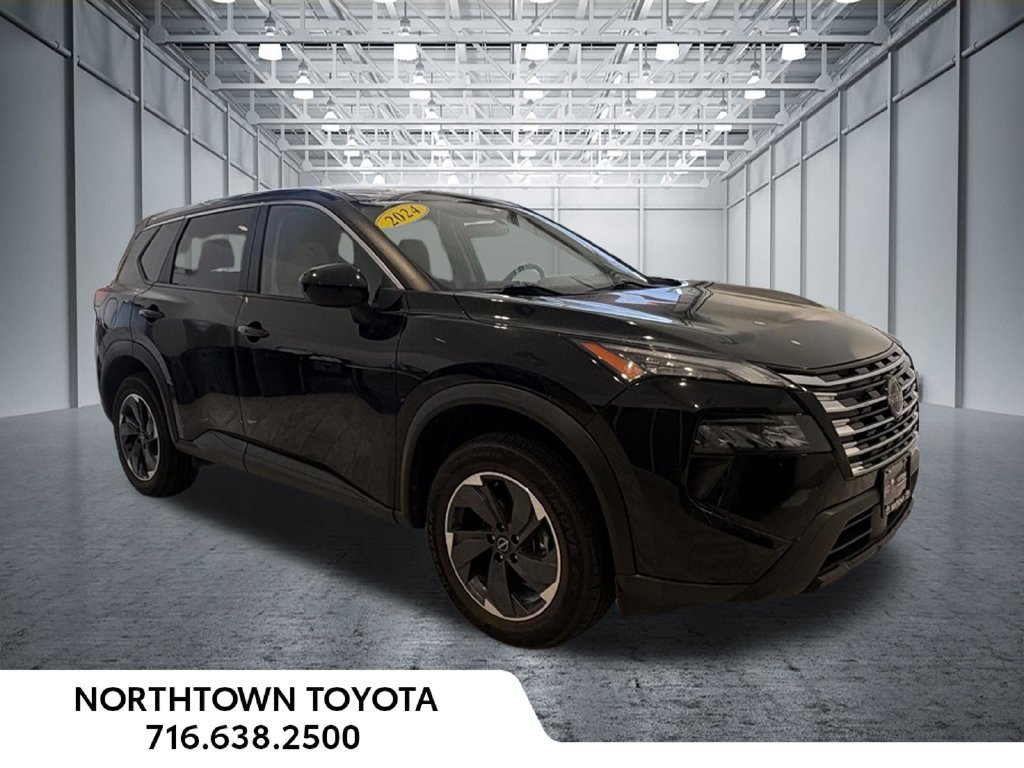 Used 2024 Nissan Rogue SV AWD/4WD image 6