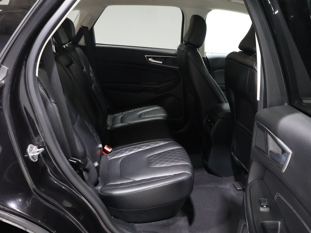 Used 2024 Ford Edge Titanium w/ Equipment Group 301A AWD/4WD image 20