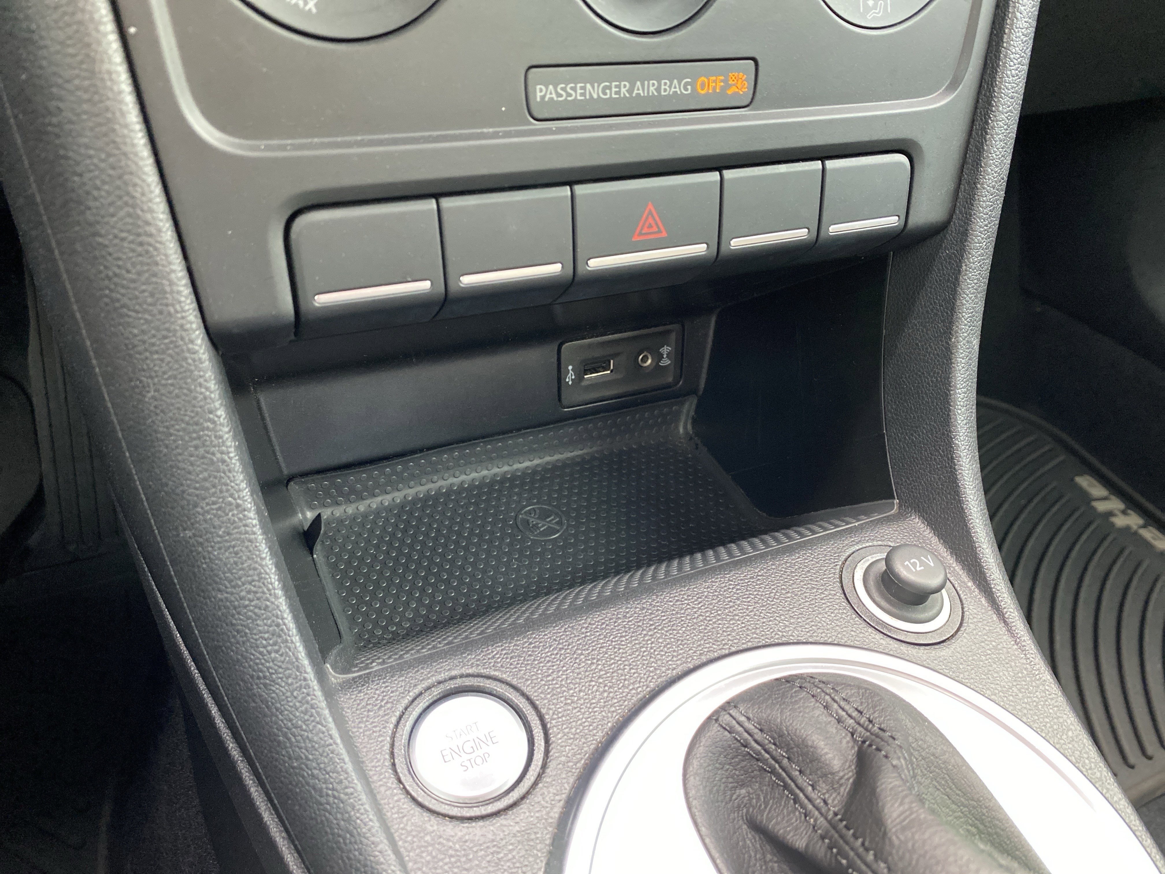 Used 2018 Volkswagen Beetle 2.0T Coast w/ Coast Lighting Package image 35