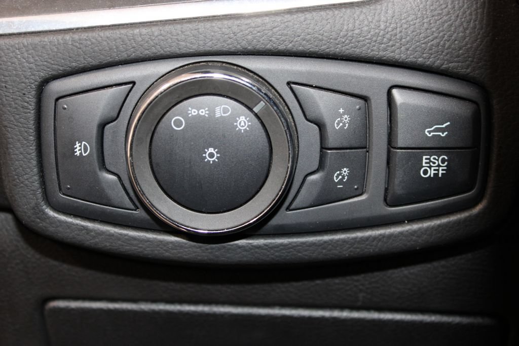 Used 2020 Ford Edge ST w/ Equipment Group 401A AWD/4WD image 21