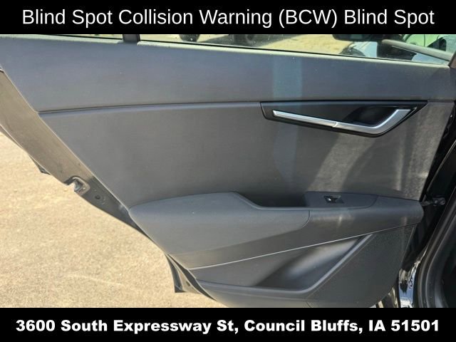 Used 2023 Kia Niro EX FWD image 16