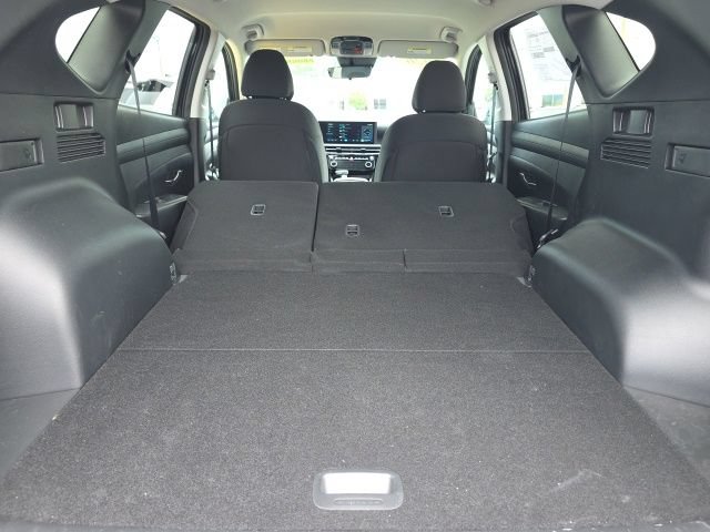 Used 2026 Hyundai Tucson SEL FWD image 25