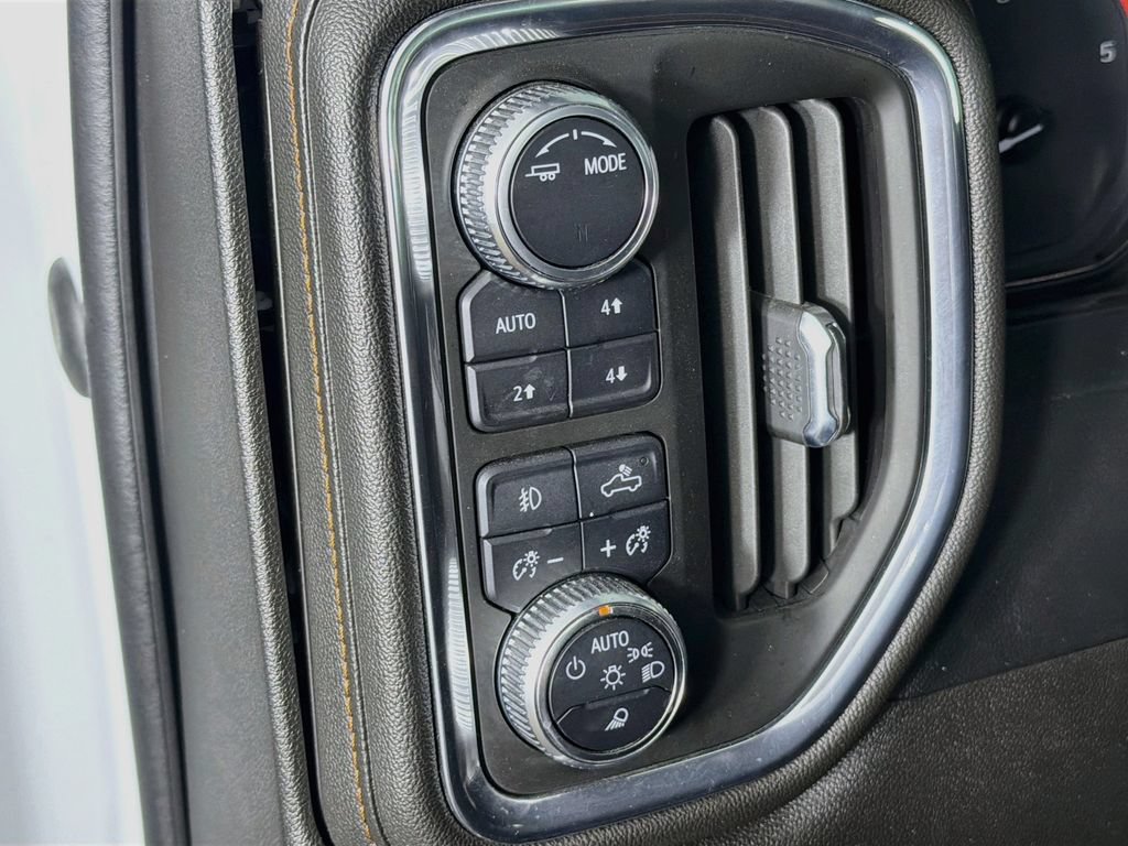 Used 2022 GMC Sierra 2500 AT4 w/ AT4 Preferred Package AWD/4WD image 10
