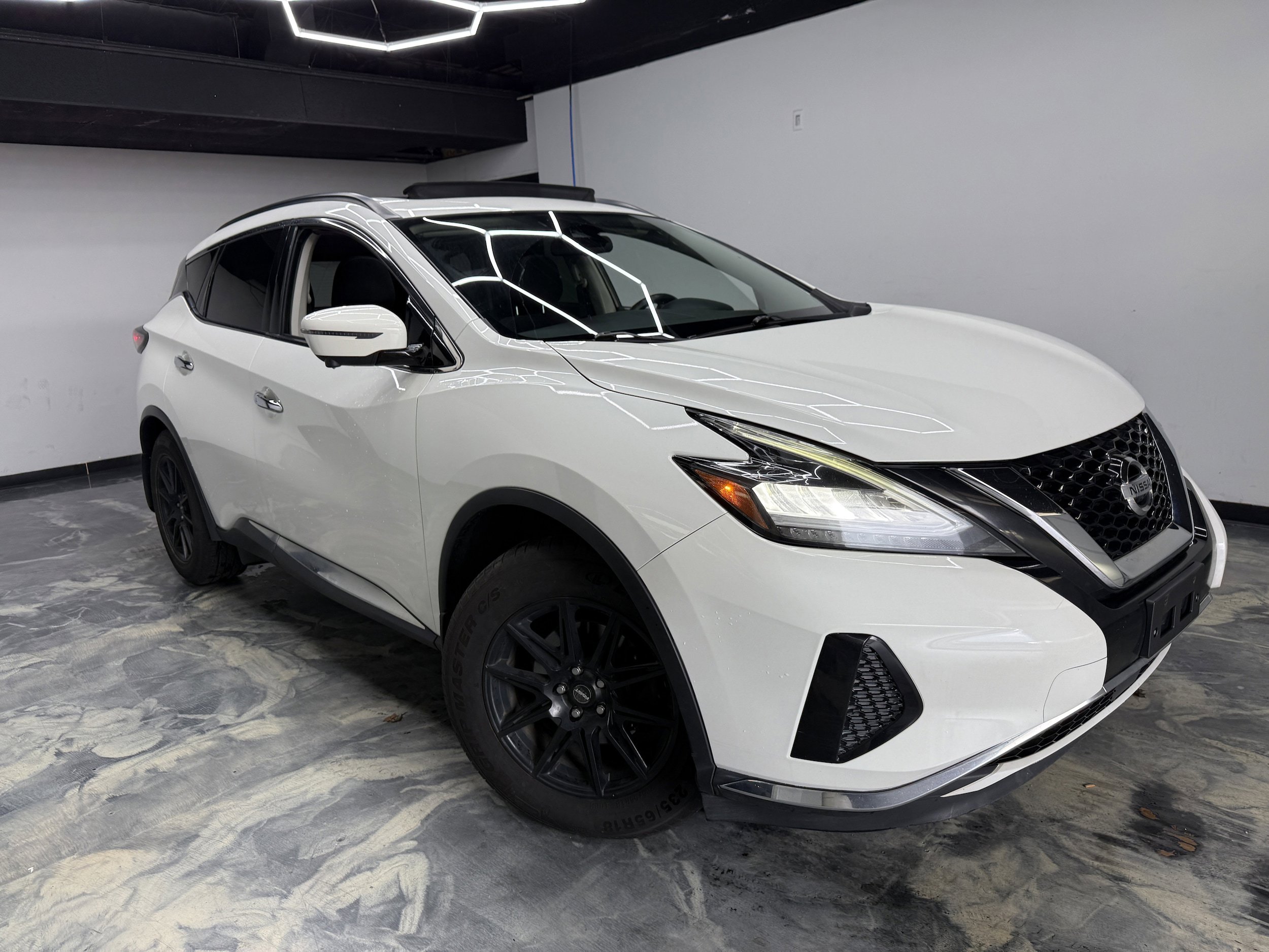 Used 2020 Nissan Murano SV AWD/4WD image 6