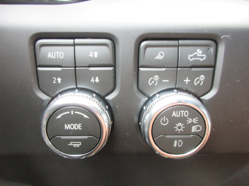 New 2026 GMC Sierra 1500 AT4 w/ AT4 Premium Package AWD/4WD image 19