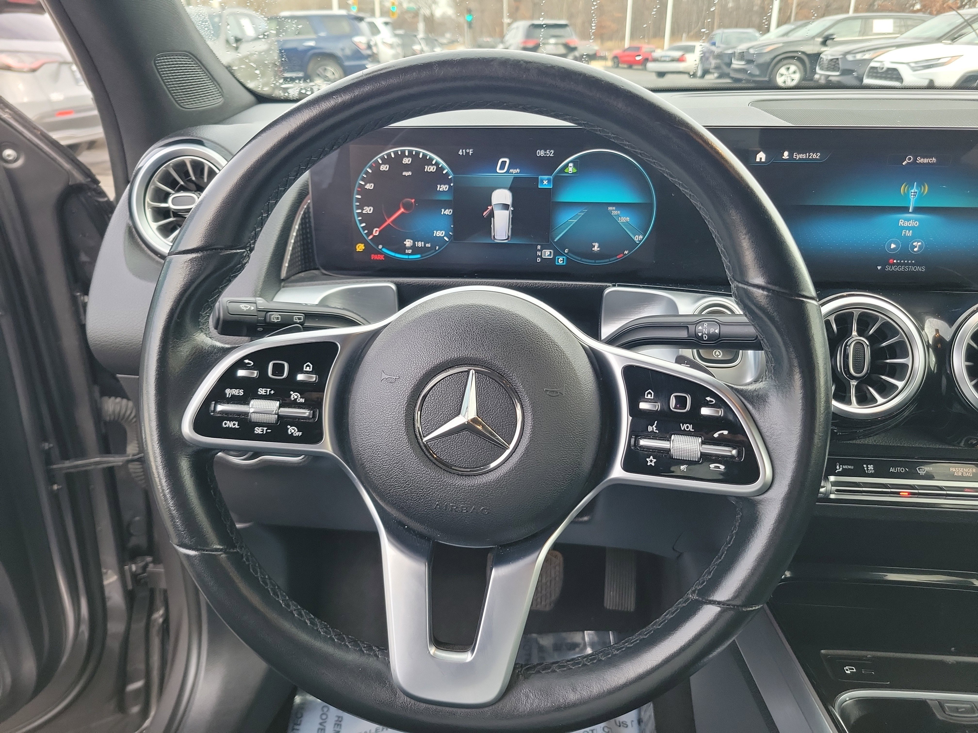 Used 2022 Mercedes-Benz GLB 250 4MATIC image 15