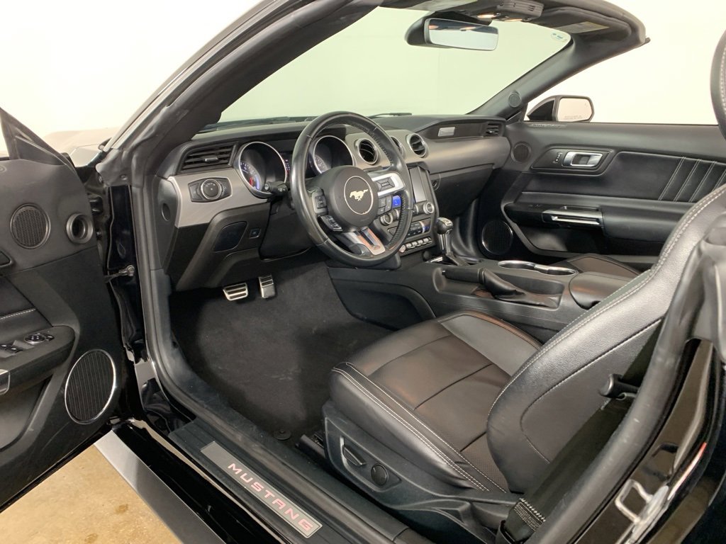 Used 2023 Ford Mustang Premium image 27