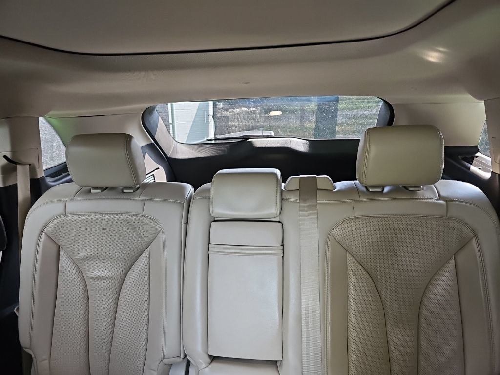 Used 2019 Lincoln Nautilus Reserve AWD/4WD image 15