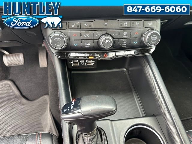 Used 2023 Dodge Durango GT image 24